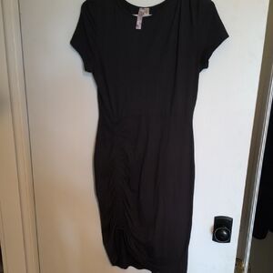 Alya Black Ruched Midi Dress with Short Sleeves